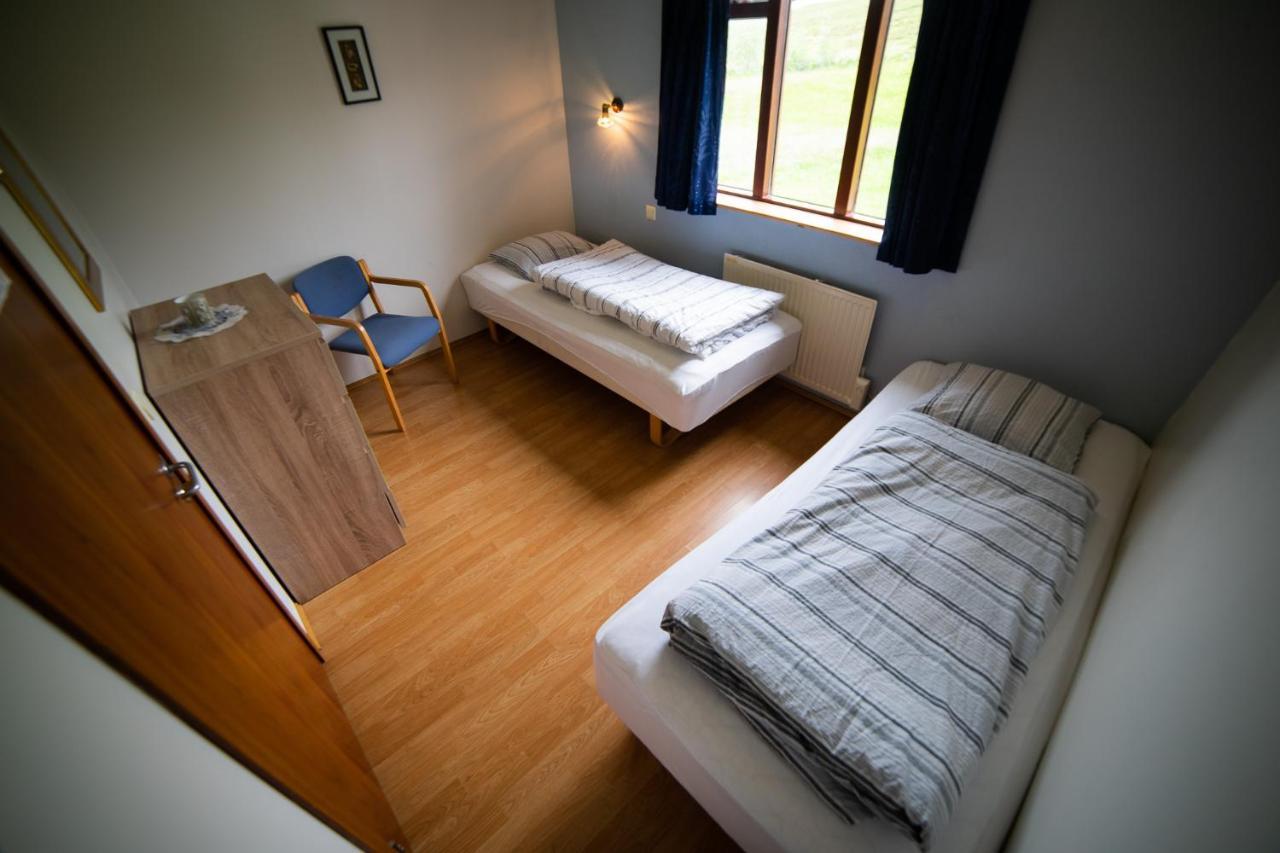 Arbot Hostel Хусавік Екстер'єр фото